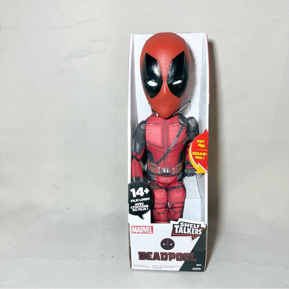 Marvel Shelf Talkers Talking Deadpool Pull String Plush Action Figure Doll 12"
